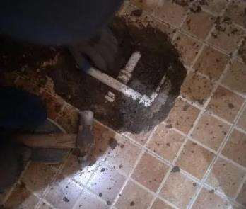 东明卫生间漏水维修公司为您分享下卫生间渗水如何处理及注意事项